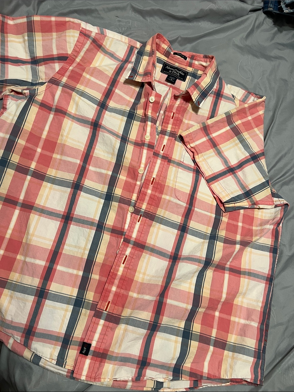Abercrombie & Fitch Coral, Navy & White Plaid Short-Sleeve Button-Down Shirt